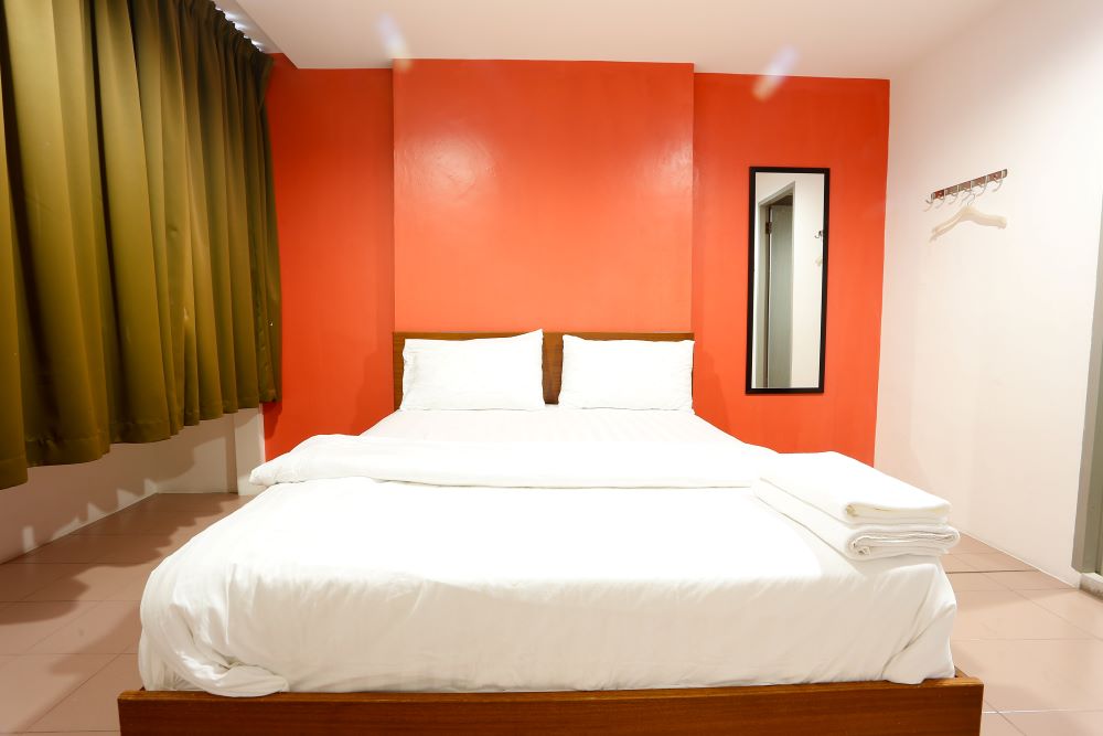 Deluxe room 1